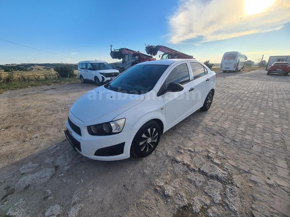 Sahibinden Chevrolet Aveo 1.3 D LS 2013 Model  142.000 km Beyaz