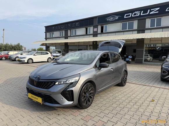 2024 Clio Esprit Alpine X-Tronic | 14 Bin KM |