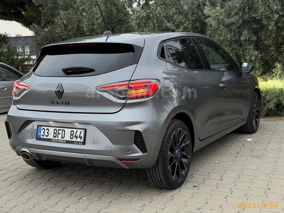 2024 Clio Esprit Alpine X-Tronic | 14 Bin KM | Hatasız