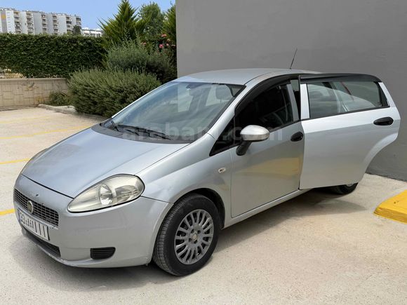 Sahibinden Fiat Punto Grande 1.3 Multijet Active 2009 Model  290.000 km Gri