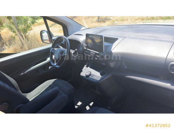 OPEL COMBO LİFE - SERVİS BAKIMLI - DÜŞÜK KM