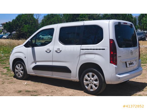 OPEL COMBO LİFE - SERVİS BAKIMLI - DÜŞÜK KM