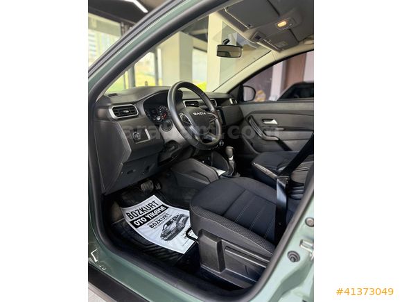 2024 MODEL 53.000 KM HATASIZ 1.3 OTOMATİK DUSTER