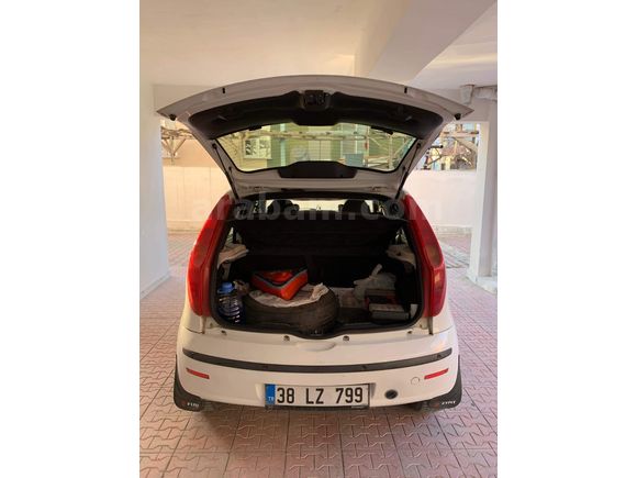 Sahibinden Fiat Punto 1.4 Dynamic 2004 Model