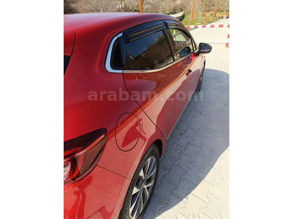 Sahibinden Renault Clio 1.3 TCe Icon 2020 Model 