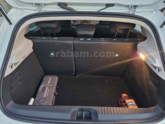 Sahibinden Renault Clio 1.0 SCe Joy 2021 Model 