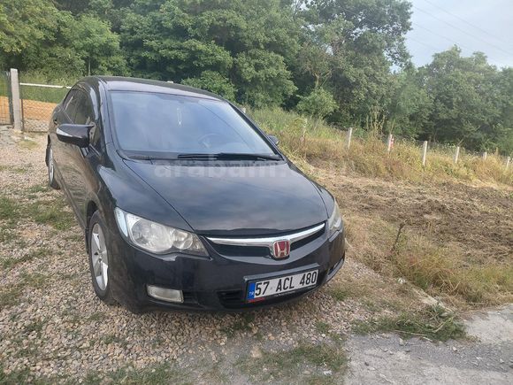 Sahibinden Honda Civic 1.6 Dream 2007 Model  201.000 km Siyah
