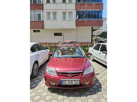 Sahibinden Honda Civic 1.6i VTEC ES 2004 Model