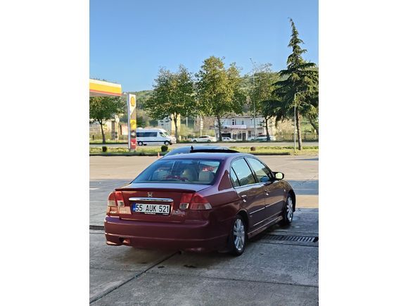 Sahibinden Honda Civic 1.6i VTEC ES 2004 Model