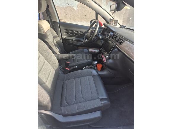 Sahibinden Citroen C3 1.2 PureTech Feel Bold 2022 Model
