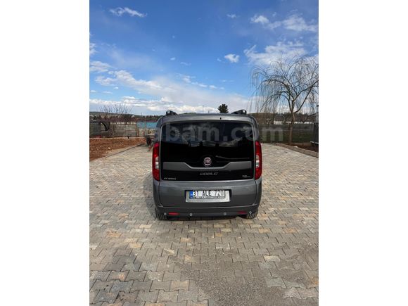 Sahibinden Fiat Doblo Combi 1.6 Multijet Premio Plus 2017 Model  230.000 km Füme