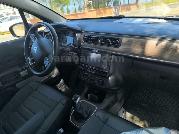 Sahibinden Citroen C3 1.2 PureTech Feel 2022 Model 