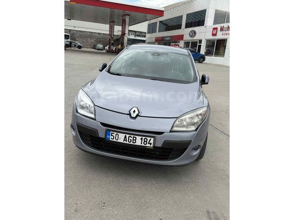 Sahibinden Renault Megane 1.6 Privilege 2010 Model 