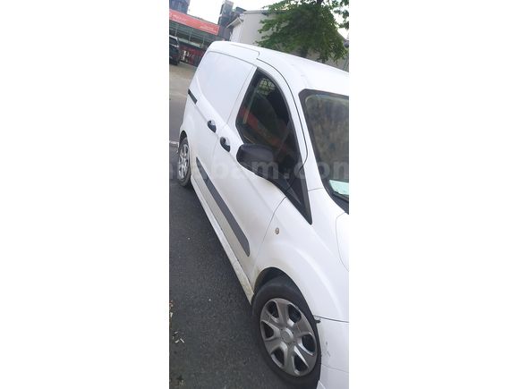 Sahibinden Ford Tourneo Courier 1.5 TDCi Trend 2016 Model 