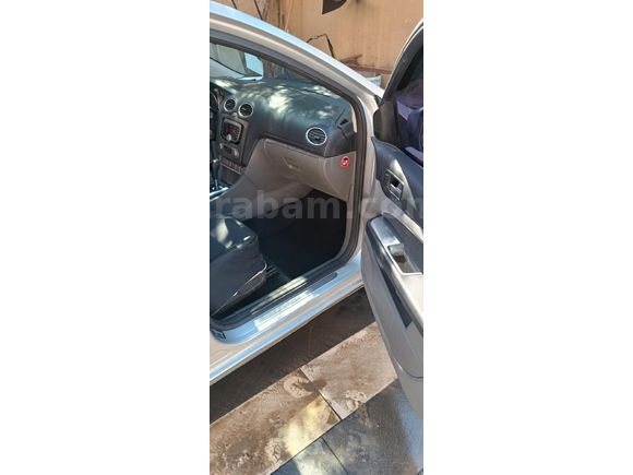 Sahibinden özel plakalı 2011 model Ford Focus 1.6 Titanium  paket