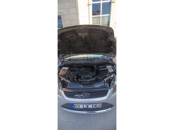 Sahibinden özel plakalı 2011 model Ford Focus 1.6 Titanium  paket