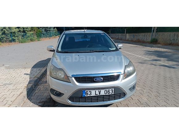 Sahibinden özel plakalı 2011 model Ford Focus 1.6 Titanium  paket