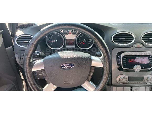 Sahibinden özel plakalı 2011 model Ford Focus 1.6 Titanium  paket