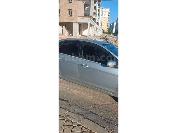 Sahibinden özel plakalı 2011 model Ford Focus 1.6 Titanium  paket
