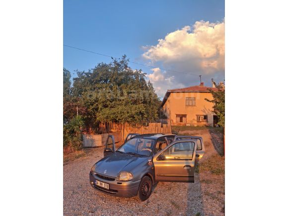 Sahibinden Renault Clio 1.4 RNA 2000 Model
