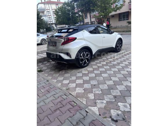 Sahibinden Toyota Prius 1.8 2017 Model 