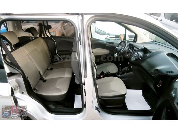 2017 Courier Titanium Plus 1.6 TDCİ Ağır HASARLI 99.750 Km