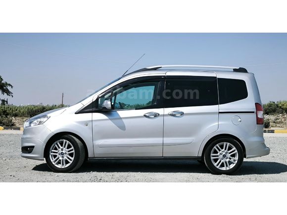 2017 Courier Titanium Plus 1.6 TDCİ A Ğ I R HASARLI 99.750 Km....