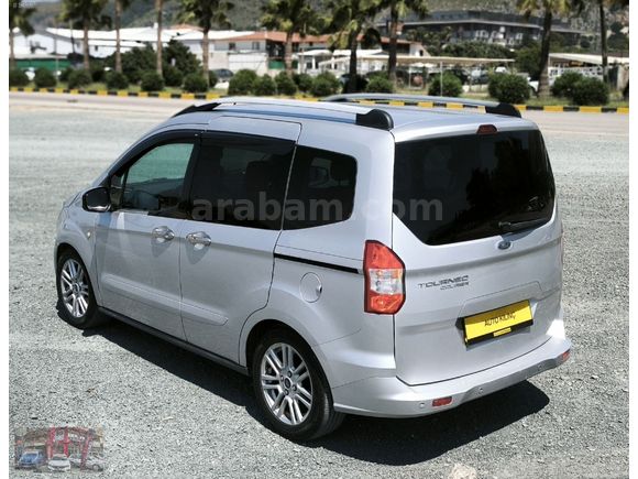 2017 Courier Titanium Plus 1.6 TDCİ Ağır HASARLI 99.750 Km