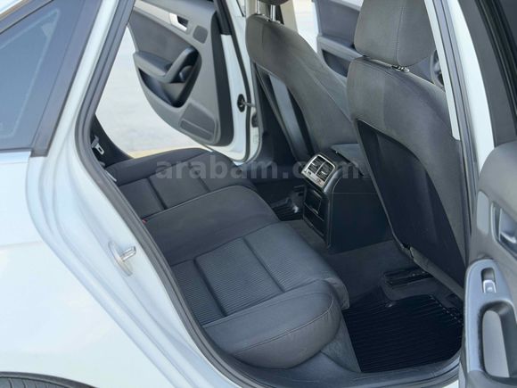 EMİNOĞLU - 2012 AUDİ A4 LİMOUSİNE 177HP ÇİZİKSİZZ HATASIZ MULTİTRONİC 8 İLERİ