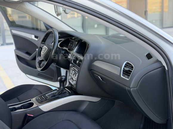 EMİNOĞLU - 2012 AUDİ A4 LİMOUSİNE 177HP ÇİZİKSİZZ HATASIZ MULTİTRONİC 8 İLERİ