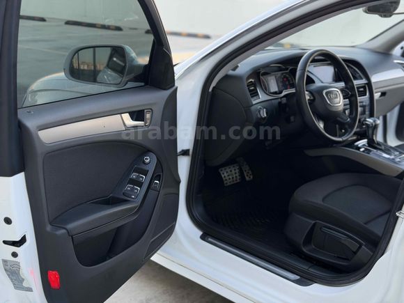 EMİNOĞLU - 2012 AUDİ A4 LİMOUSİNE 177HP ÇİZİKSİZZ HATASIZ MULTİTRONİC 8 İLERİ