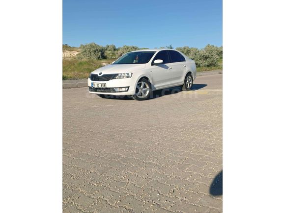 Sahibinden Skoda Rapid 1.6 CR TDI Elegance 2015 Model 