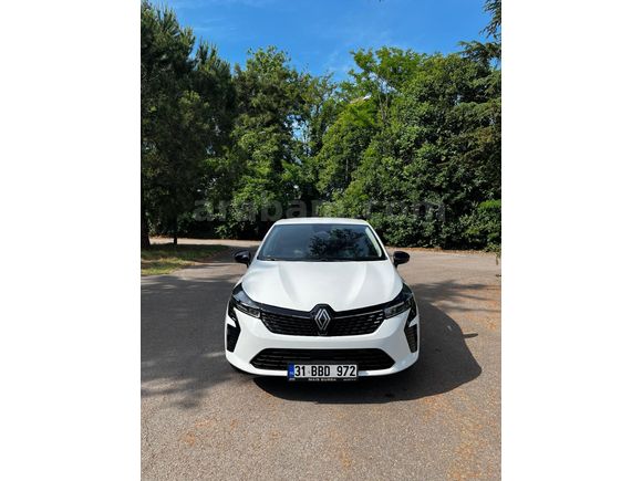 Sahibinden Renault Clio 1.0 TCe Evolution 2025 Model