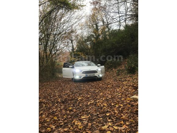 Sahibinden Ford Focus 1.6 Ti-VCT Trend X 2016 Model