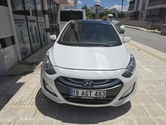Sahibinden Hyundai i30 1.6 GDi Elite 2012 Model  163.000 km Beyaz