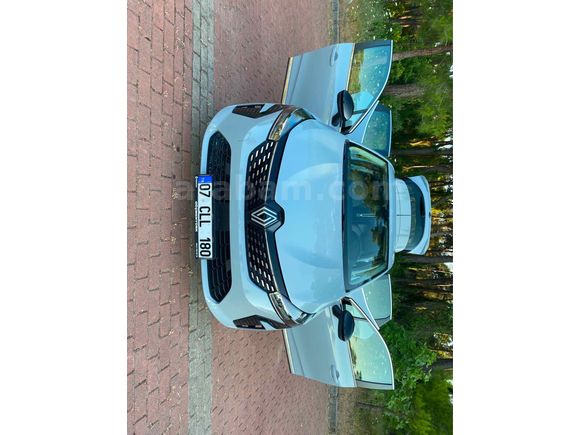 Sahibinden Renault Clio 1.0 TCe Evolution 2024 Model 