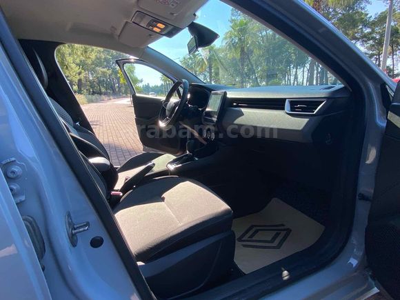 Sahibinden Renault Clio 1.0 TCe Evolution 2024 Model 