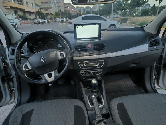 Sahibinden Renault Fluence 1.5 dCi Dynamique 2011 Model