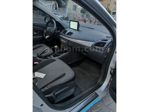 Sahibinden Renault Fluence 1.5 dCi Dynamique 2011 Model