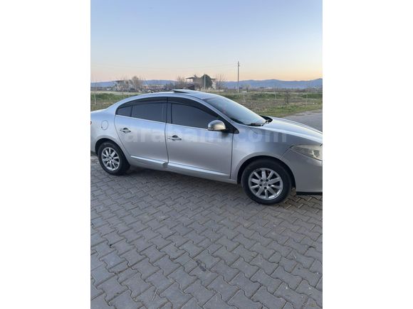 Sahibinden Renault Fluence 1.6 Privilege 2012 Model FULL+FULL