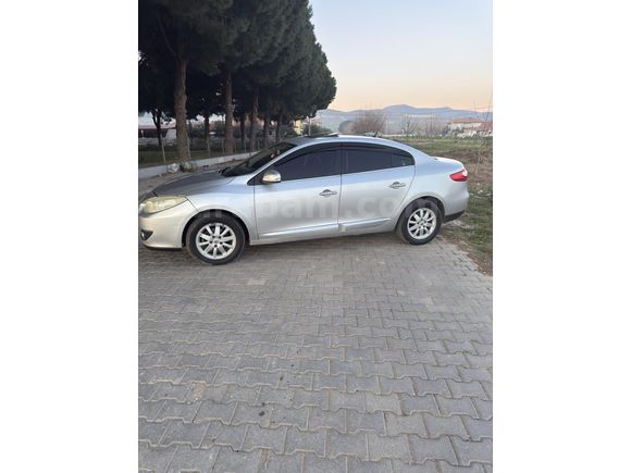 Sahibinden Renault Fluence 1.6 Privilege 2012 Model FULL+FULL