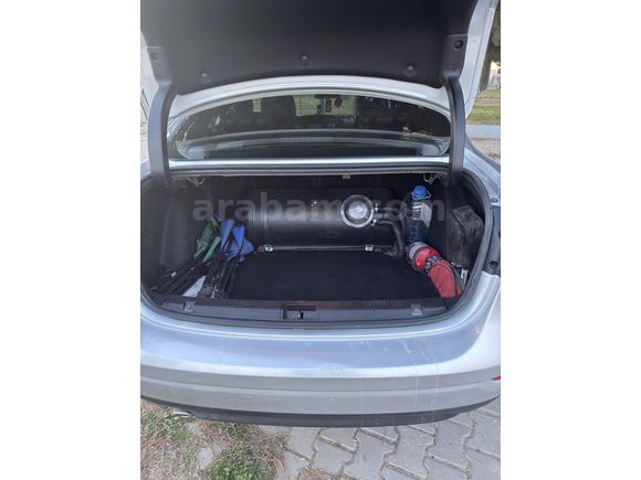 Sahibinden Renault Fluence 1.6 Privilege 2012 Model FULL+FULL