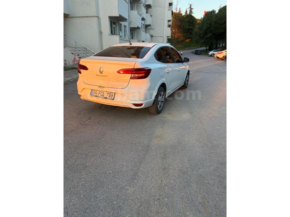 Sahibinden Renault Taliant 1.0 T Joy 2022 Model