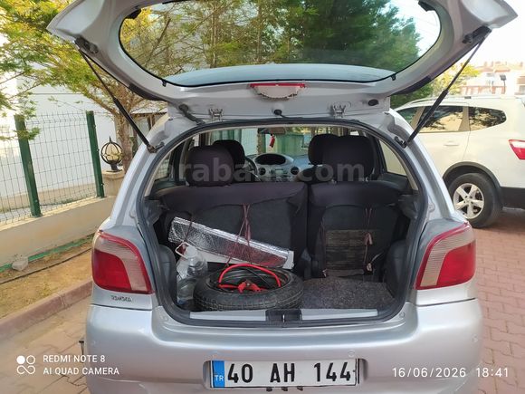Sahibinden Toyota Yaris 1.3 Sol 2000 Model 