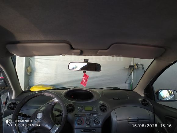 Sahibinden Toyota Yaris 1.3 Sol 2000 Model 