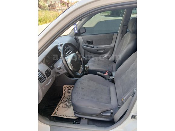 Sahibinden Hyundai Accent 1.3 Admire 2004 Model