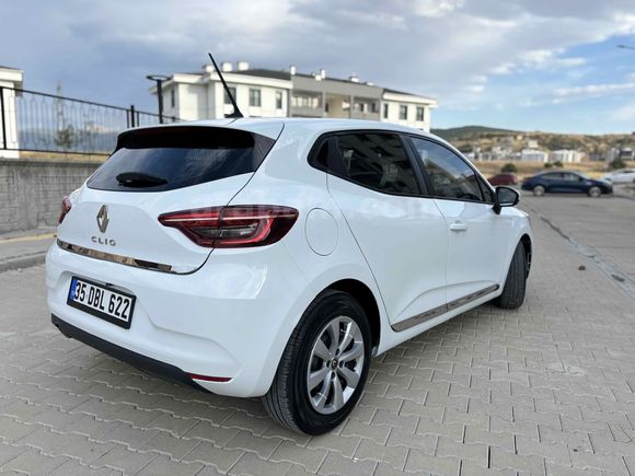 TEMİZ BAKIMLI AİLE ARACI