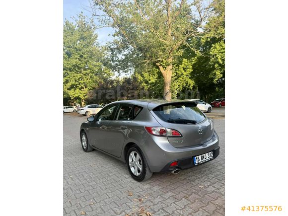 ÇOK TEMİZ MAZDA