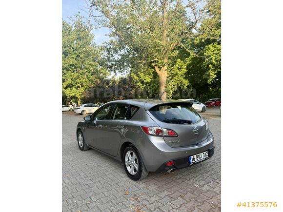 ÇOK TEMİZ MAZDA