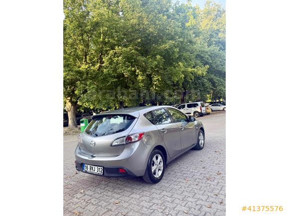 ÇOK TEMİZ MAZDA